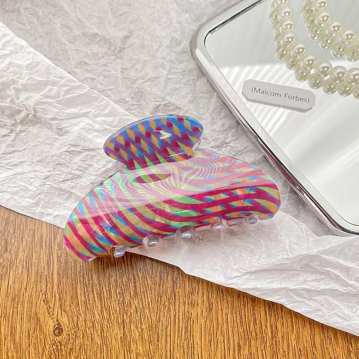 YHJ Vintage Floral Hair Claw Female Temperament Elegant Printing Claw Clip Crab Hair Clips Colorful Shark Clip Hair Accessories