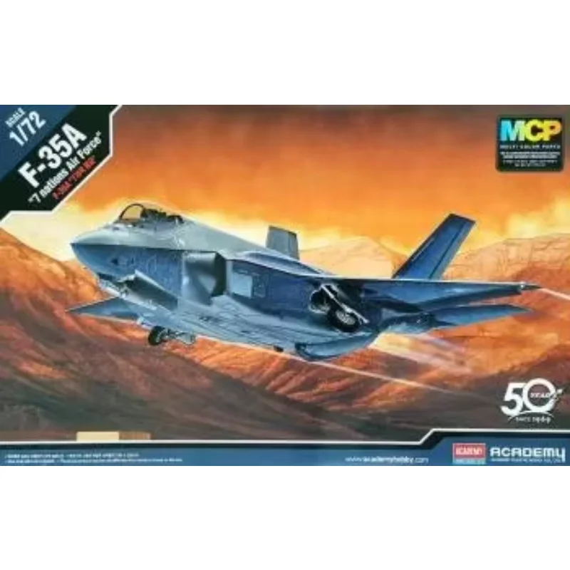 Modello di assemblaggio Academy 1/72 12561 F-35A Lightning 2 Fighter 7 Adesivo per acqua dell'aeronautica nazionale - Kit modello di aereo