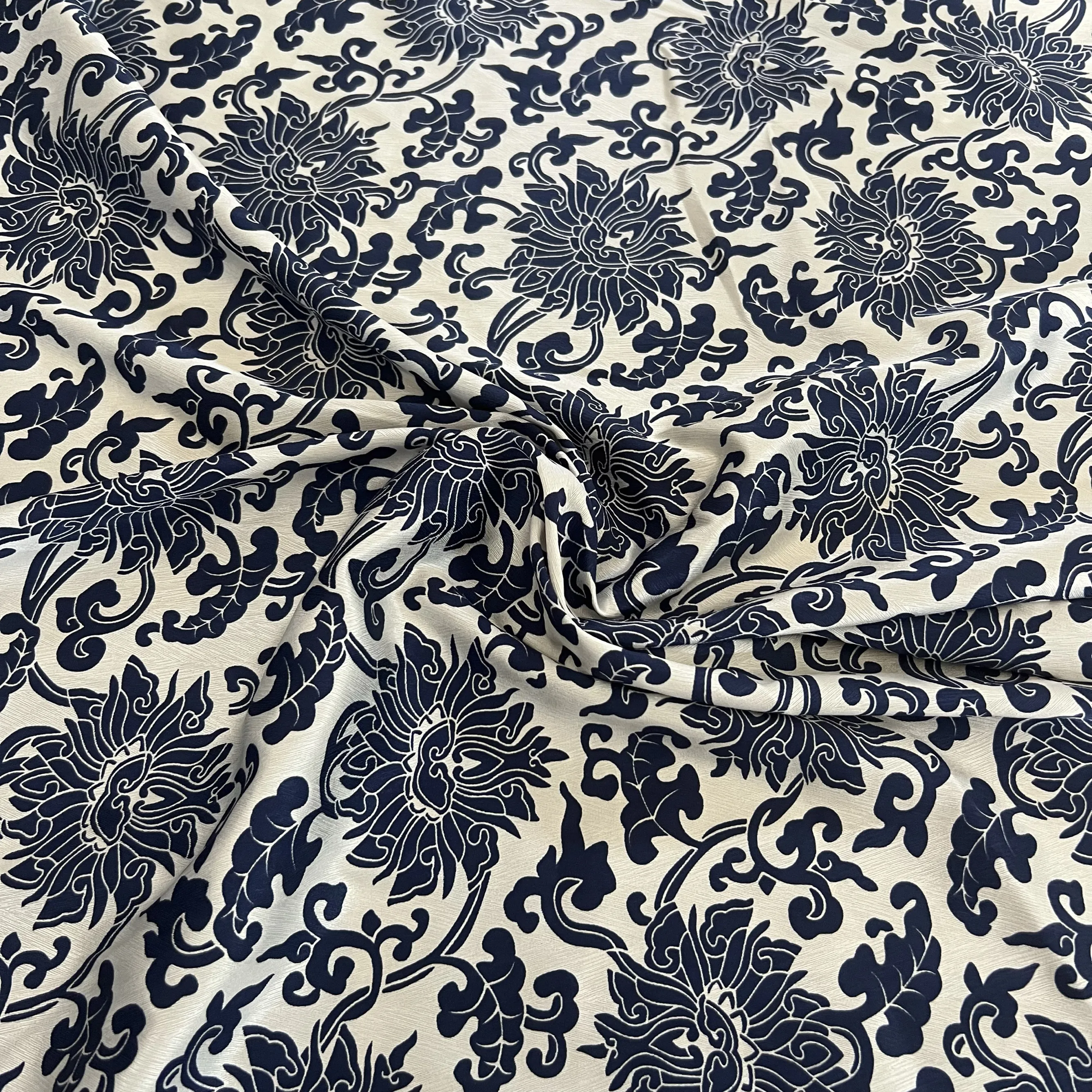 1 meter 95% Mulberry Silk 5% Spandex 20 momme Silk Jacquard Fabric Navy Floral Printed 114m 44