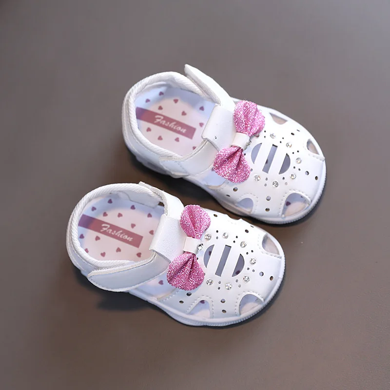 Summer Infant Soft Soled Squeaky Shoes Baby Front Wrapped Sandals Princess Shoes 1- 3 Years