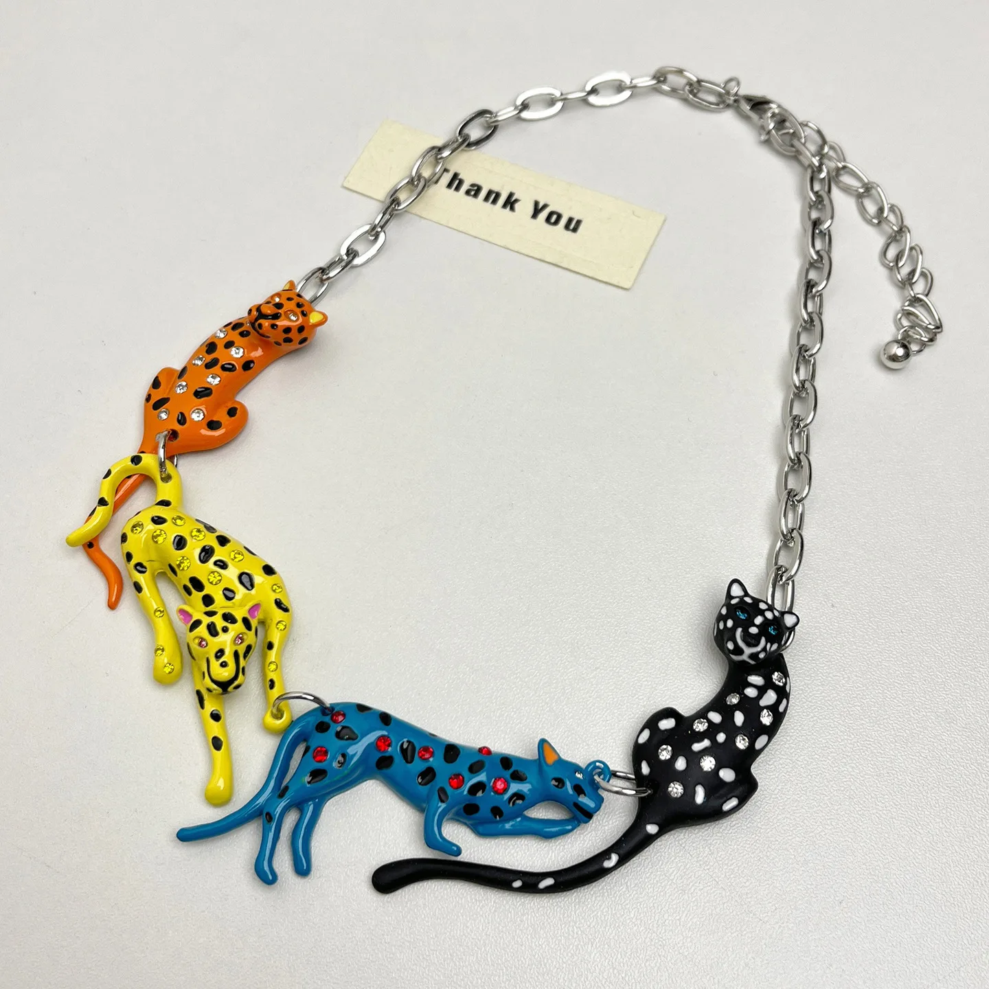 New Fashion Enamel Exaggerated Cheetah Necklace for Women Unique Sophisticated Clavicle Chain Designer Jewelry Accessory Gifts
