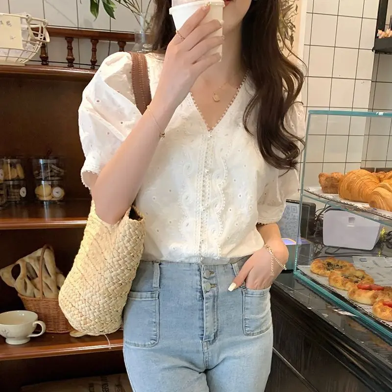 Short Sleeve Shirts Women Jacquard Balloon Sleeve Pintuck Tunic Korean Gentle Artistic Preppy Urban Student Youthful Mild Design