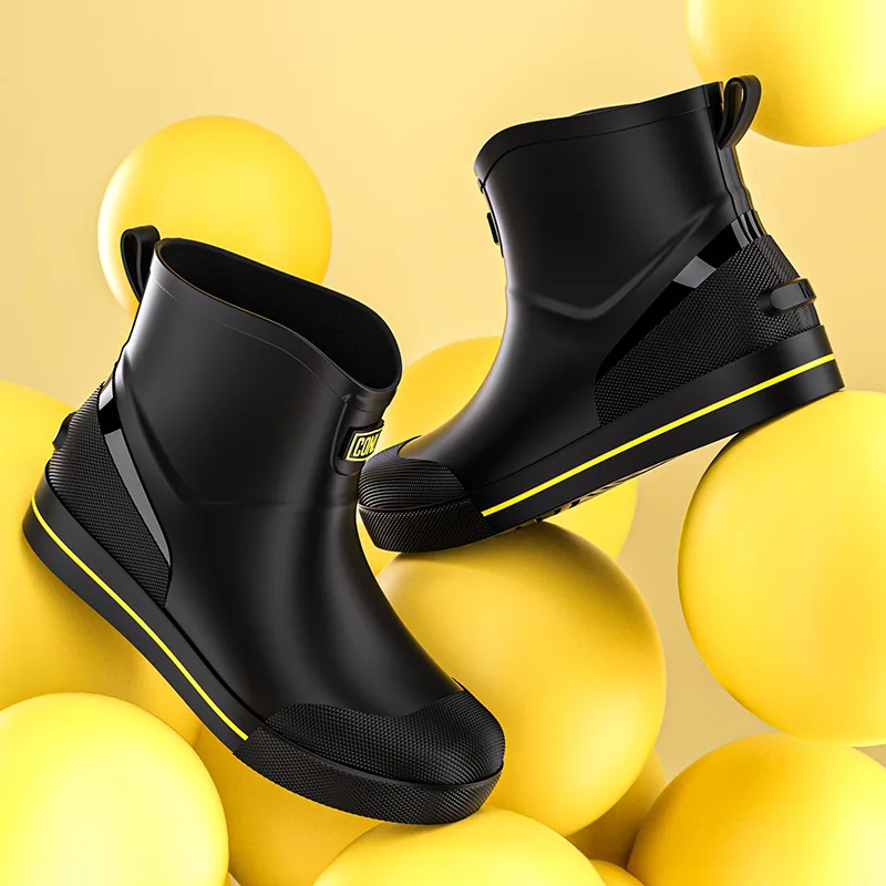 Fashion Slip-on Rain Shoes Men Rubber Boots Waterproof Platform Booties Outdoor Non-slip Rain Boots Man Kitchen Working Galoshes