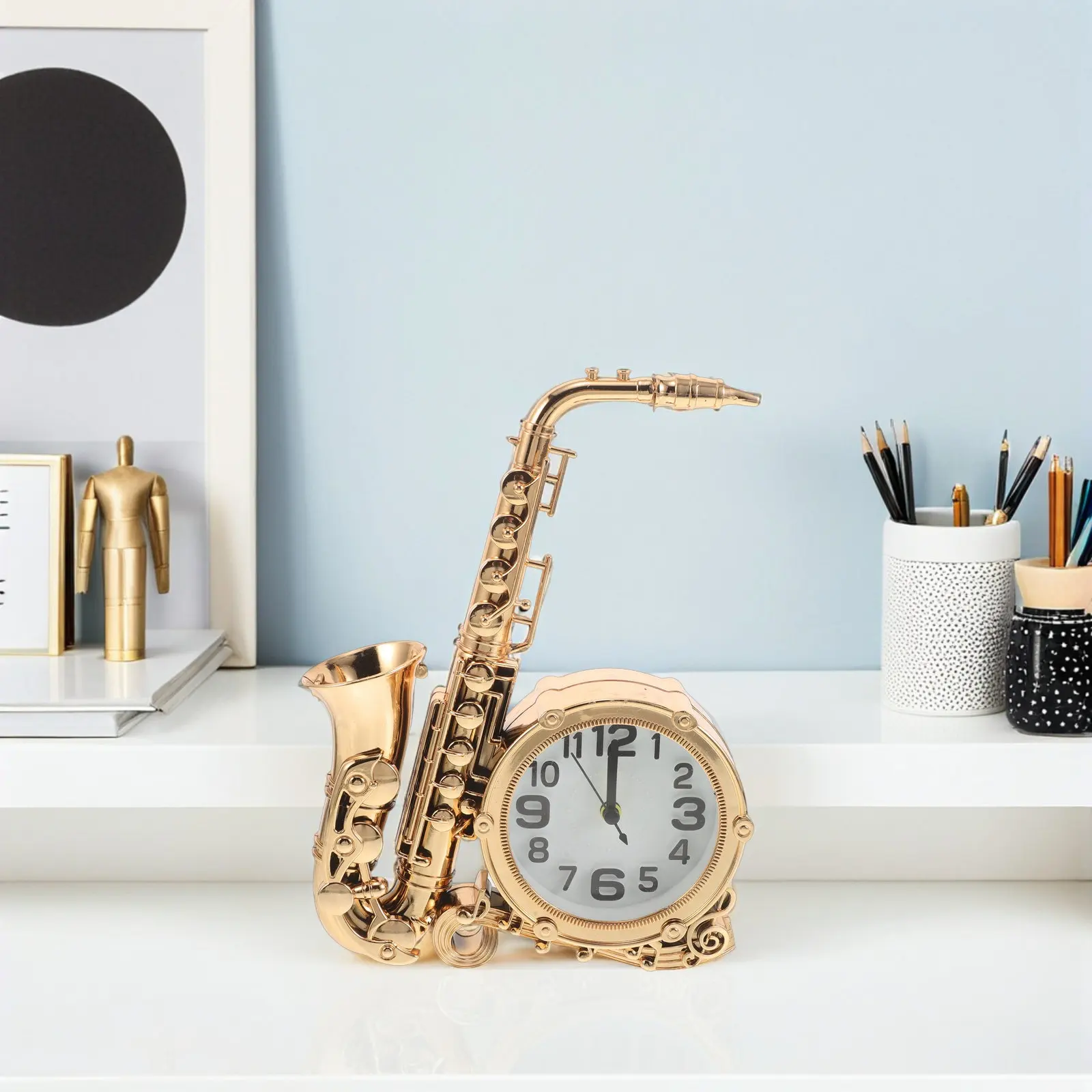 Retro Saxophone Alarm Clock Vintage European Style Table Clock Decorative Musical Instrument Ornament for Home Office