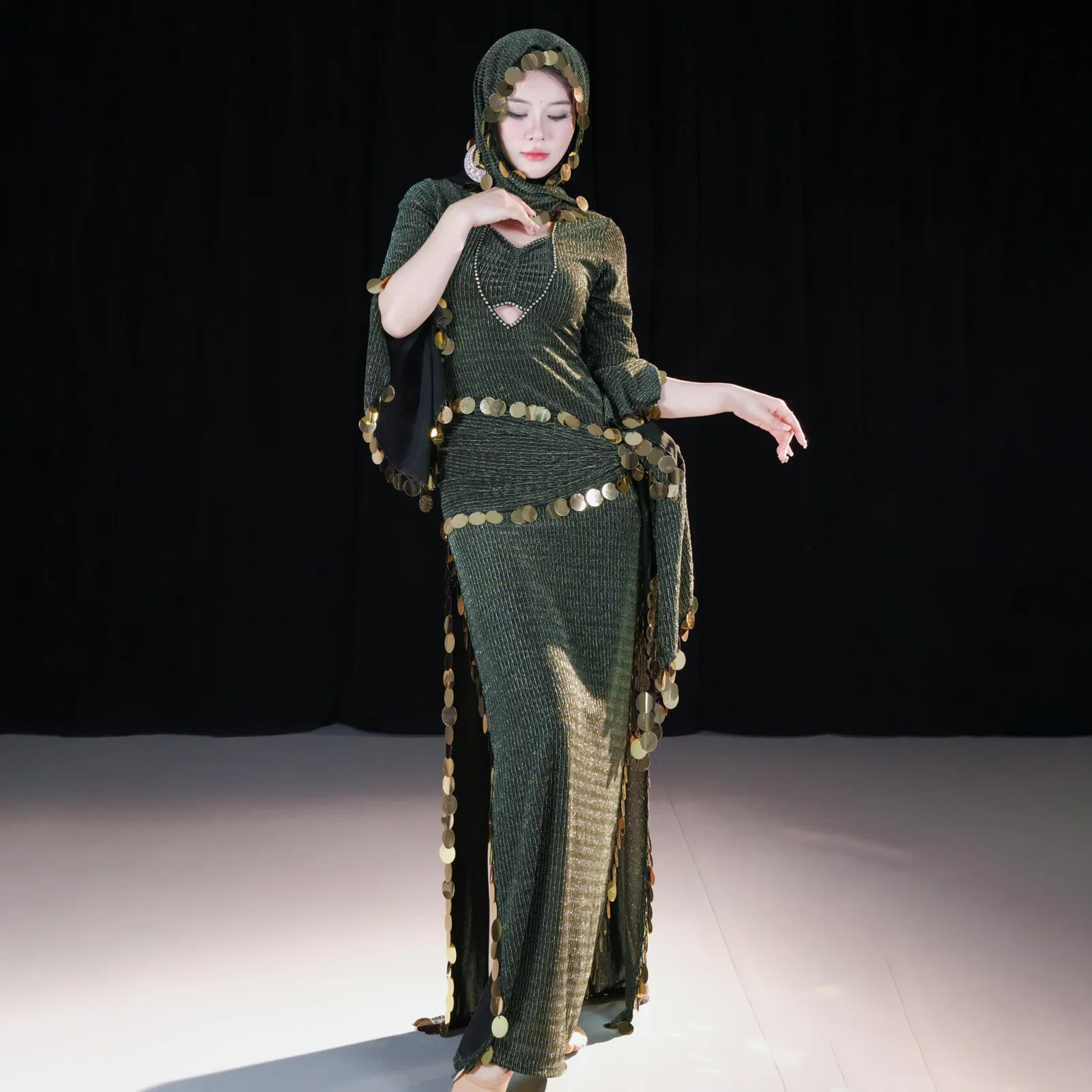 طقم أزياء رقص شرقي للمسابقات الفردية والجماعية، زي جديد 2025، رداء سعودي من قماش شبكي، ملابس رياضية نسائية