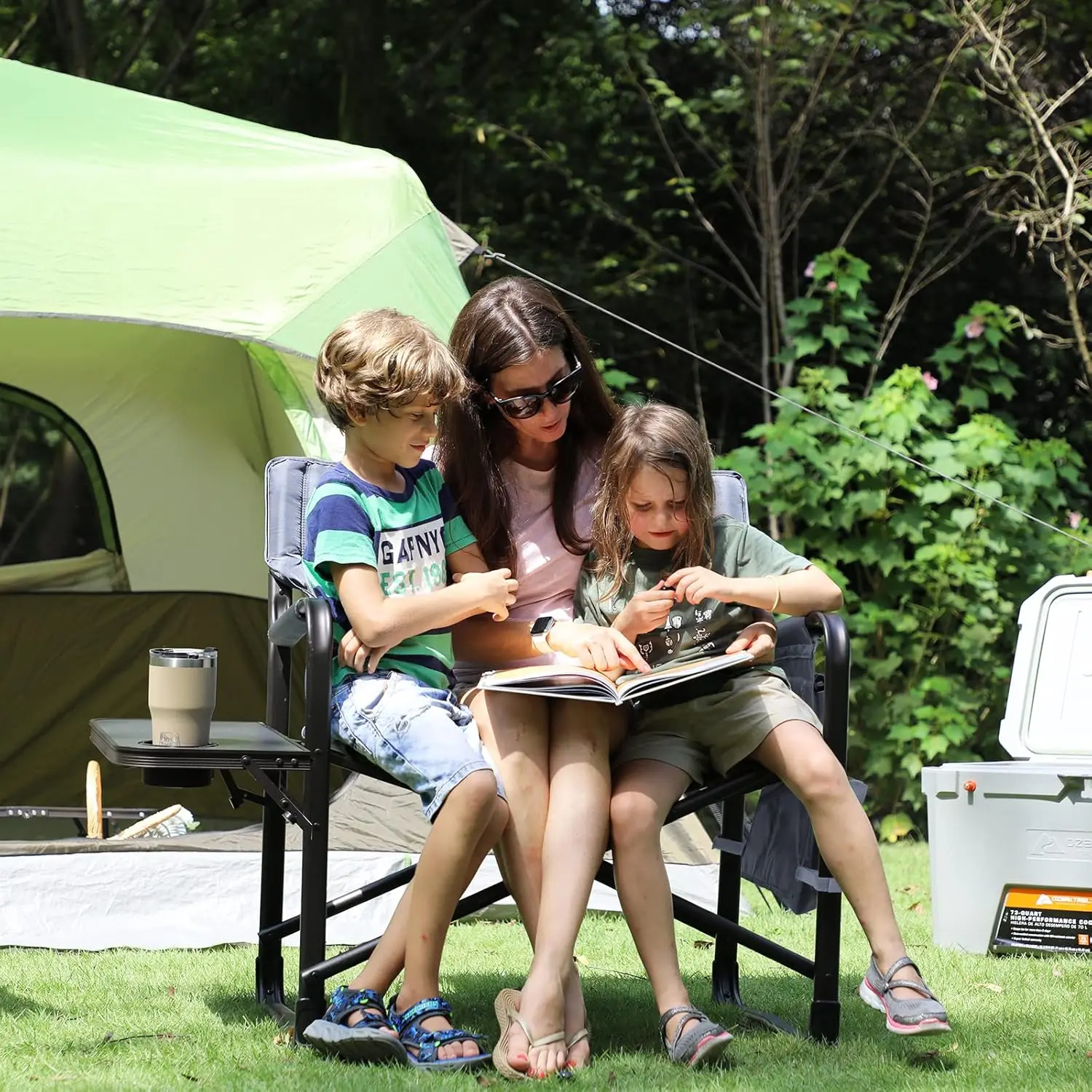 Upgraded Oversized Directors Chairs with Foldable Side Table, Detachable Side Pocket, Heavy Duty Folding Campin