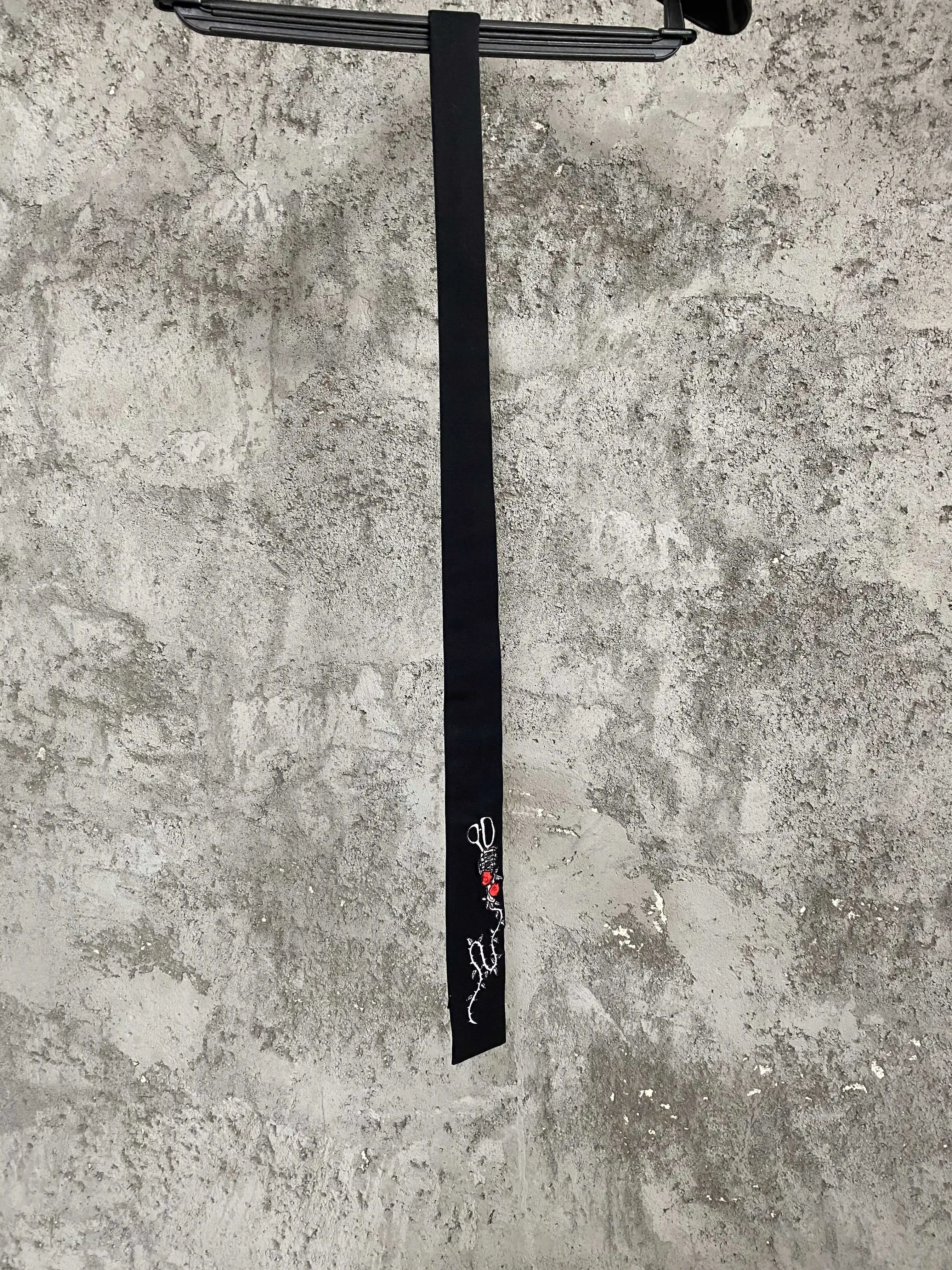 التصميم الأصلي، النمط الياباني الداكن، مقص الورد الأرجواني، ربطة عنق مطرزة يدويًا، صوف #5