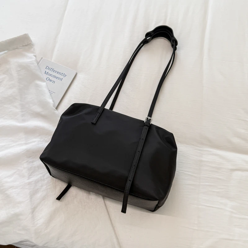 Ladies' Solid Color Rectangular Pillow Bag, Large Capacity Adjustable Shoulder Strap, Casual Commuting Crossbody Bag