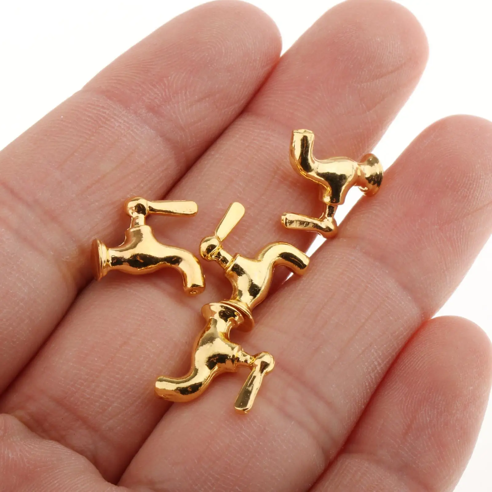 

Metal Miniature Faucet 1 12 Scale Dollhouse Bathroom Tap Dollhouse Accessories for Family Furniture House Dolls