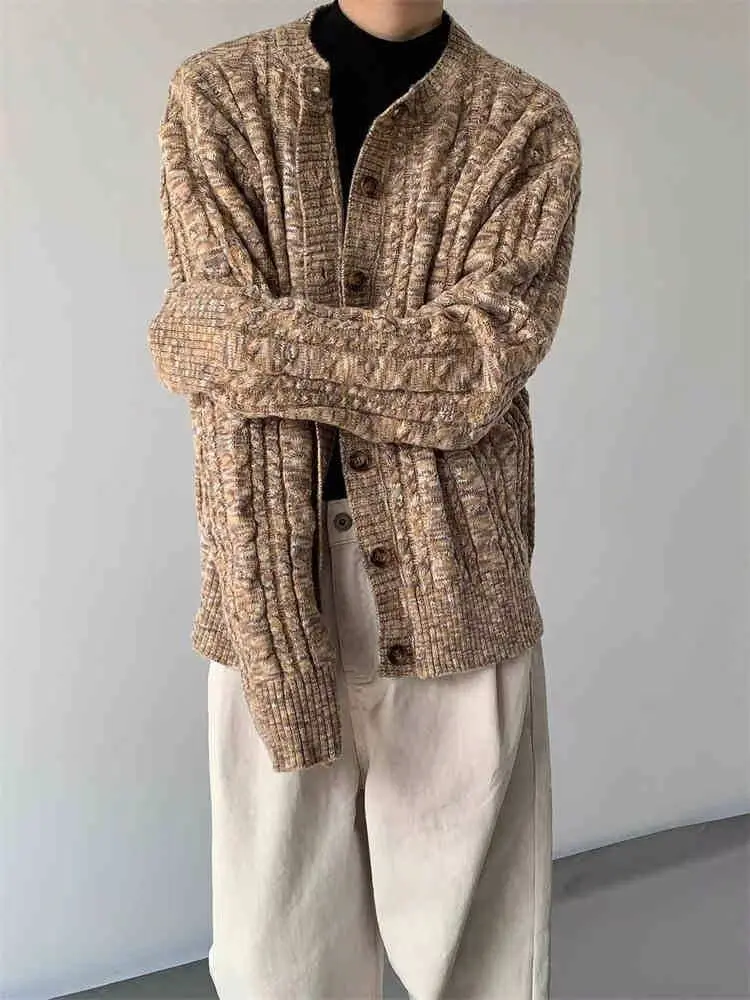 

umn and winter knitted sweater men contrasting color old money style knitted cardigan loose retro twist lazy sweater jacket men