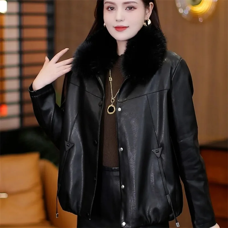 2026 خريف شتاء جديد انفصال الفراء طوق والمخملية مبطن السيدات بولي معطف معطف جلد حجم كبير فستان قصير الأم سترة