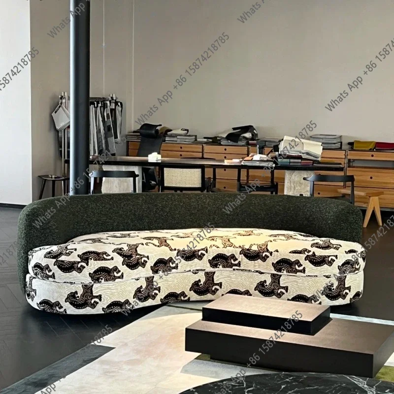 Tiger Pattern Crescent Arc Sofa Light Luxury Leisure Sofa French Retro Living Room Popular Niche Homestay Designer X