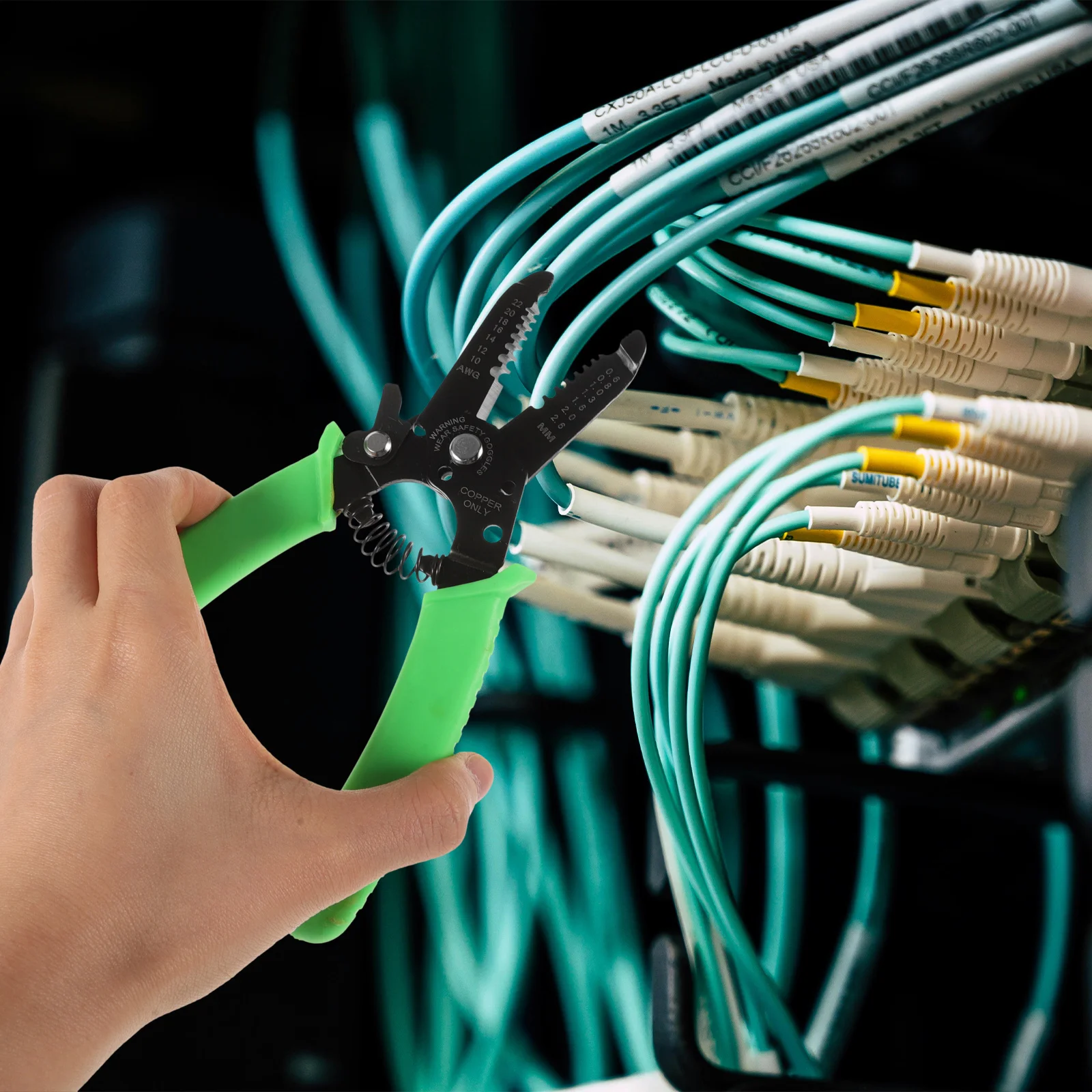 

Wire Cutter Pliers Lightweight Alloy Cable Stripper Electrical Wire Stripping Tool for Electricians Cable Stripper