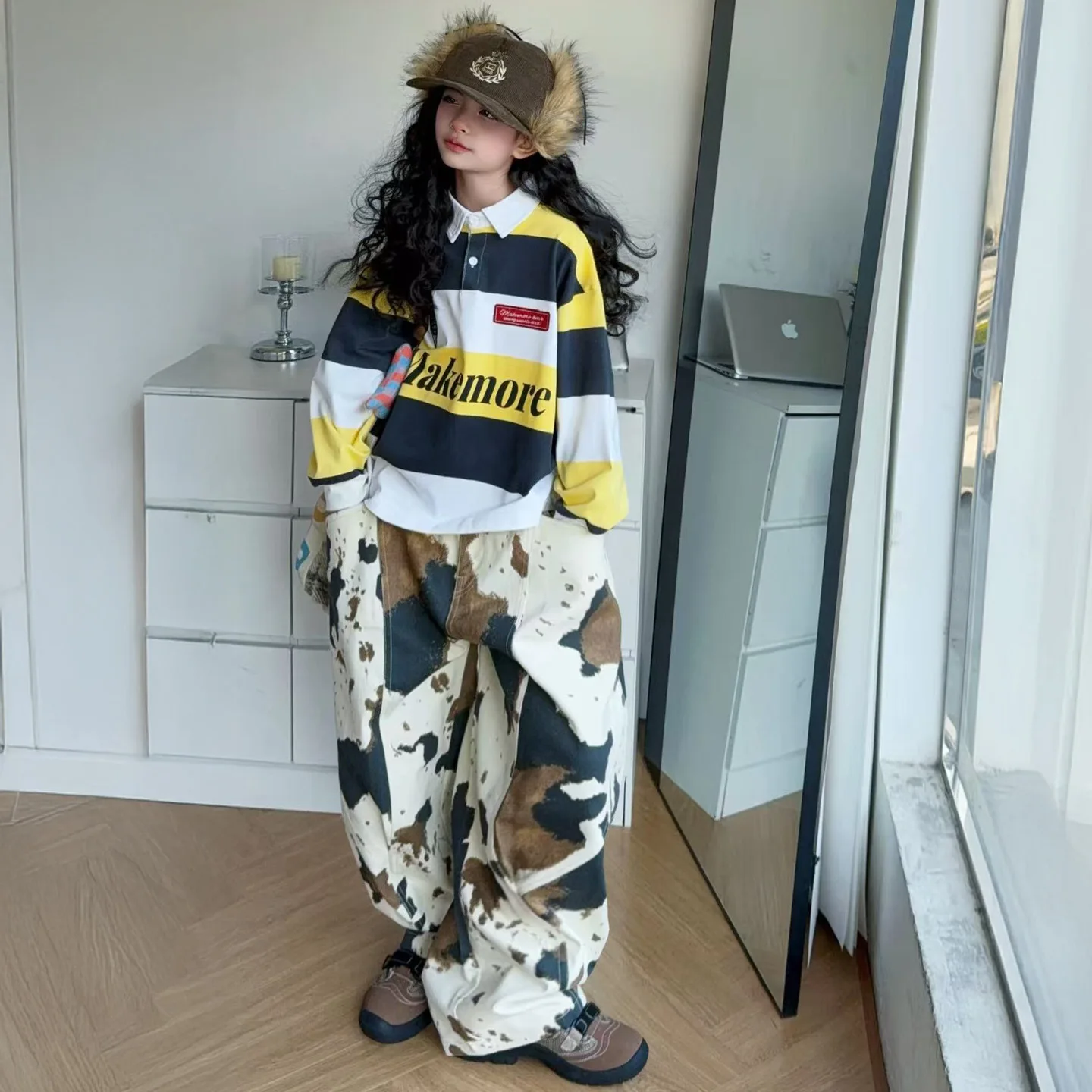 

Комплекты из 2 предметов для маленьких девочек, осенняя полосатая футболка с буквенным принтом для школьниц, широкие брюки с рисунком для девочек-подростков, детская одежда для девочек