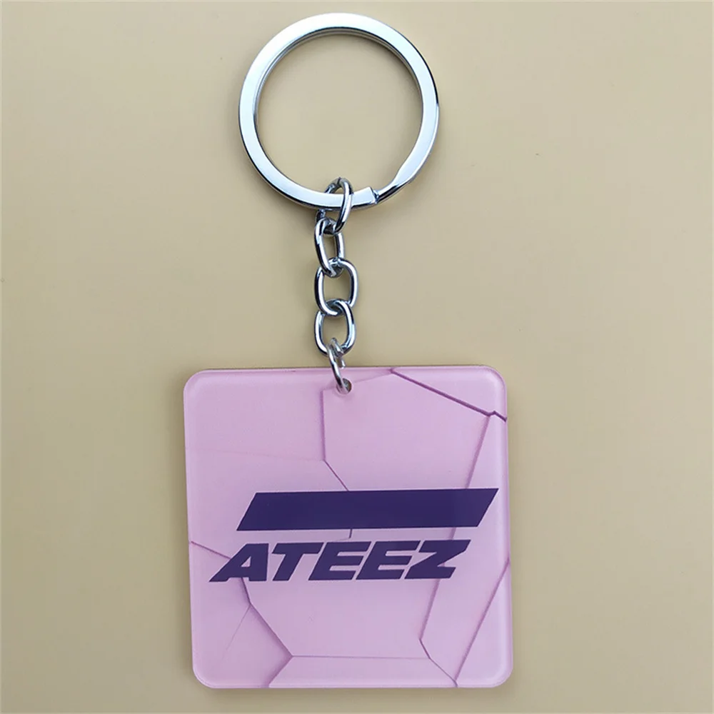 ป้ายแขวนโลโก้ kpop ateez แบบสี่เหลี่ยมพร้อมจี้พวงกุญแจอะคริลิกดีไซน์รอยแตกของ hongjoong seonghwa yunho