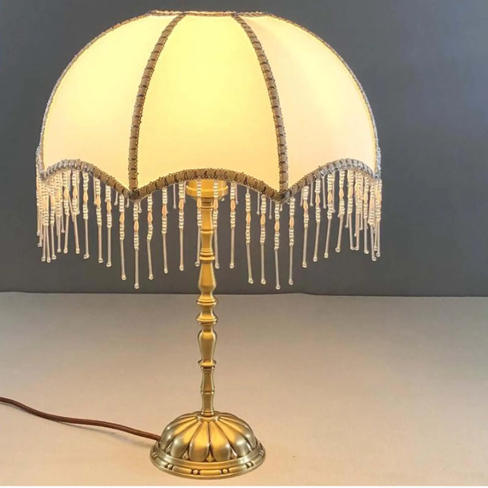 

Umbrella Shape Lamp Shade Cloth Lampshade with Tassel E27 Light Accessories for