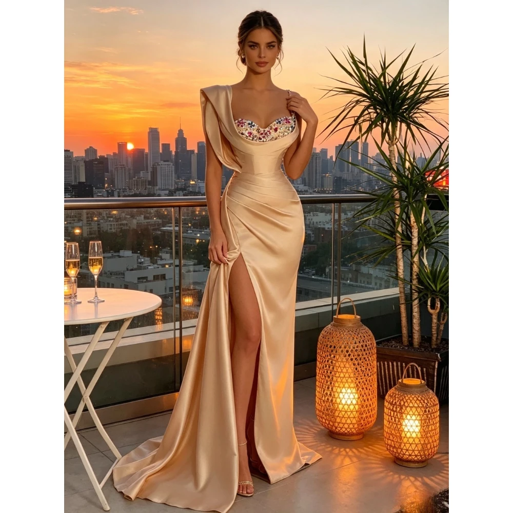Customized Elegant Suspender Satin Square Neck Evening Gown Luxury Bust High Waisted and Pleated Ball Dress Suitable for Parties