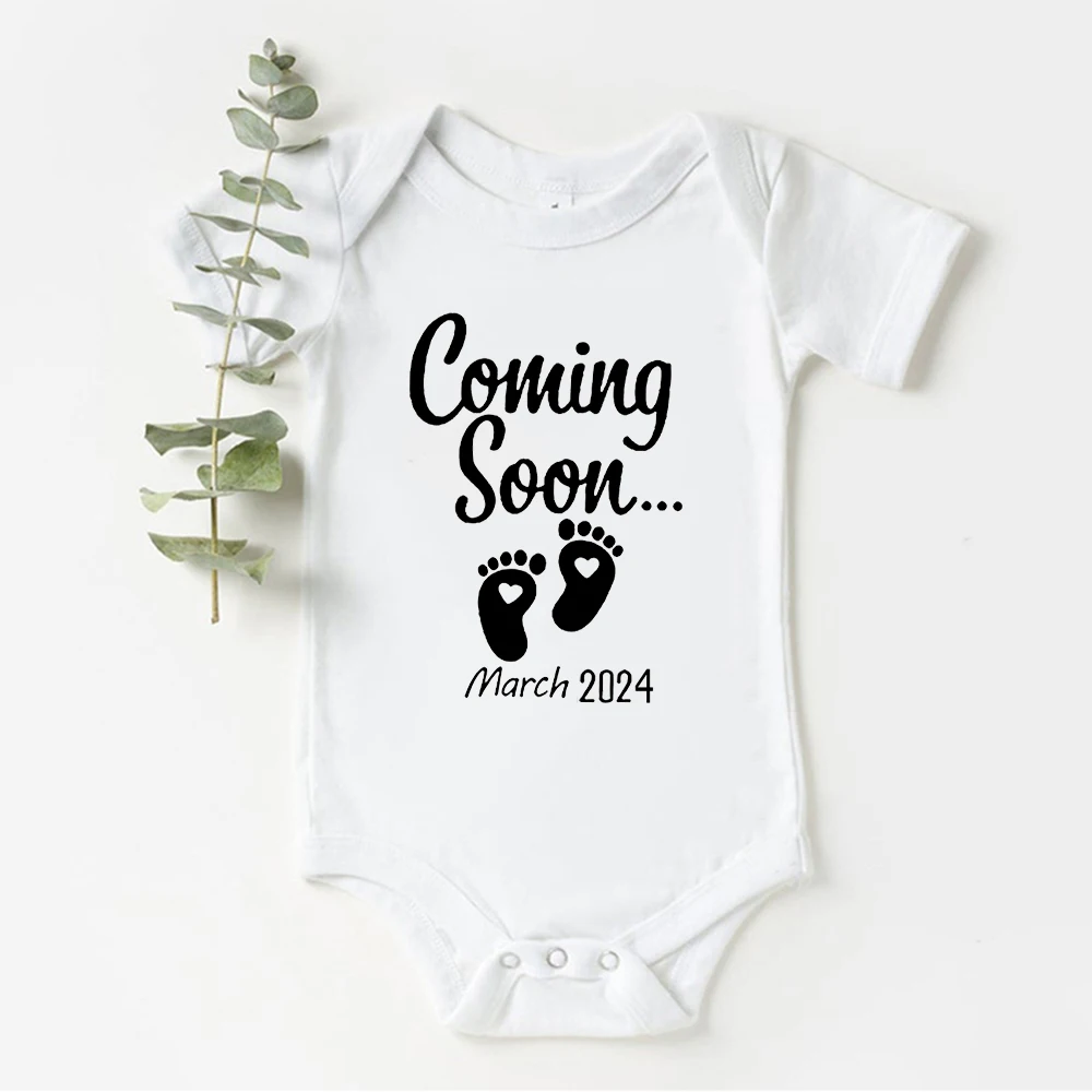 Baby Coming Soon 2024 / 2023 Baby Announcement Newborn Bodysuit Summer Baby Boys Girls Pregnancy Reveal Ropa Jumpsuit Outfits