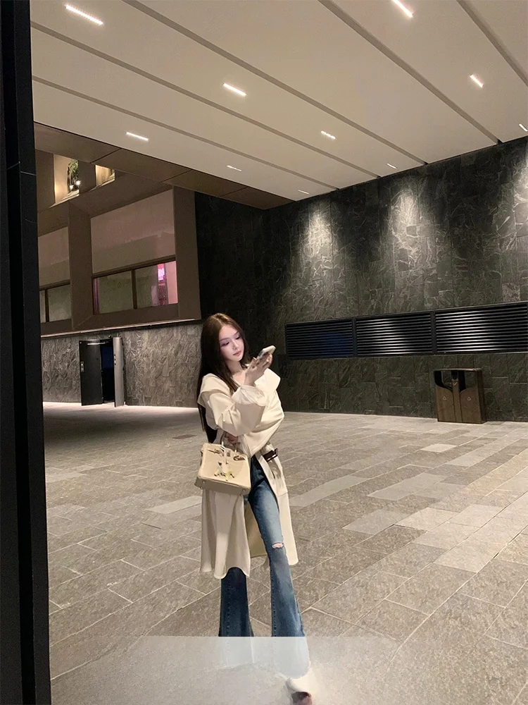 

Женские джинсы-клеш с высокой талией, синие, весна-осень, утягивающие, из денима, с рваным и потертым краем, Doggyqin