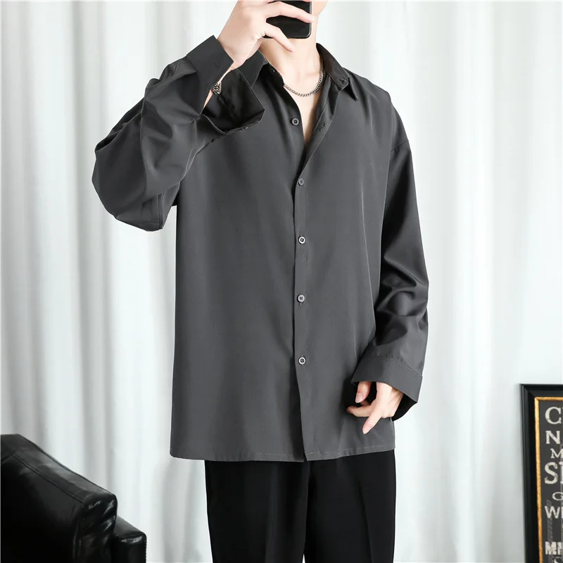 

Men's Spring and Autumn Iron-free Shirt Men's Hong Kong Style Japanese Loose and Languid Style Ice Silk Five-sleeved Shirt