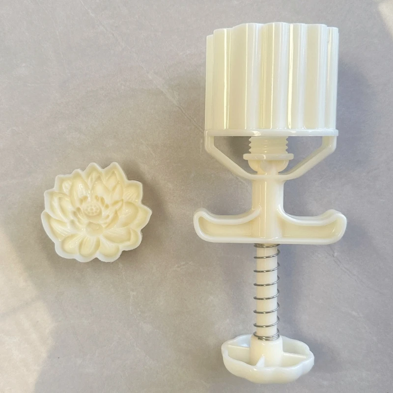 Durable Mooncakes Press Molds Delicate Stamp with Unique 3D Pattern for Bakers