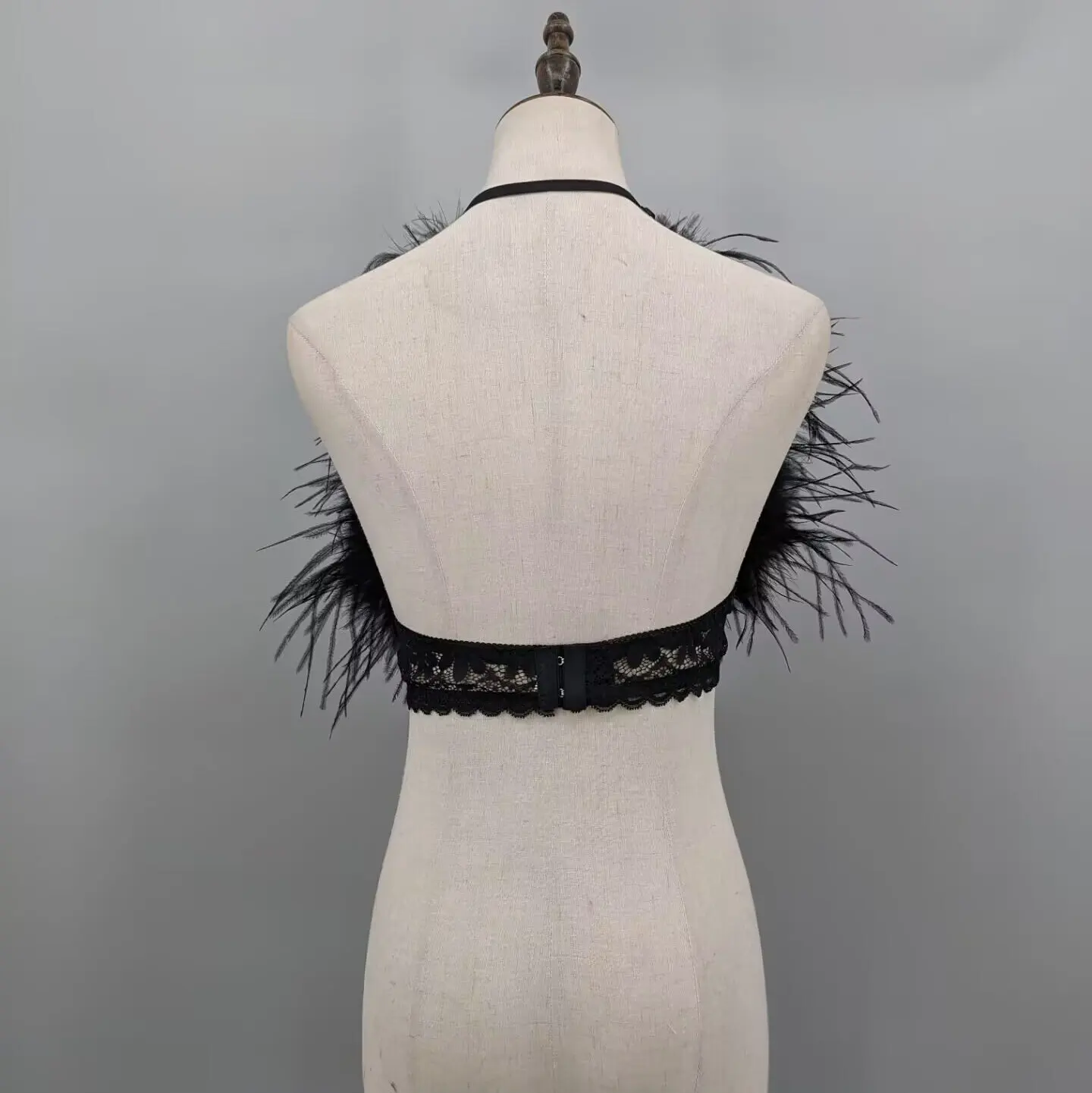 Women Black Real Ostrich Feather Crop Top Sleeveless Y2K Vest Club Party Music Festival Evening Bustier Top 25A0407