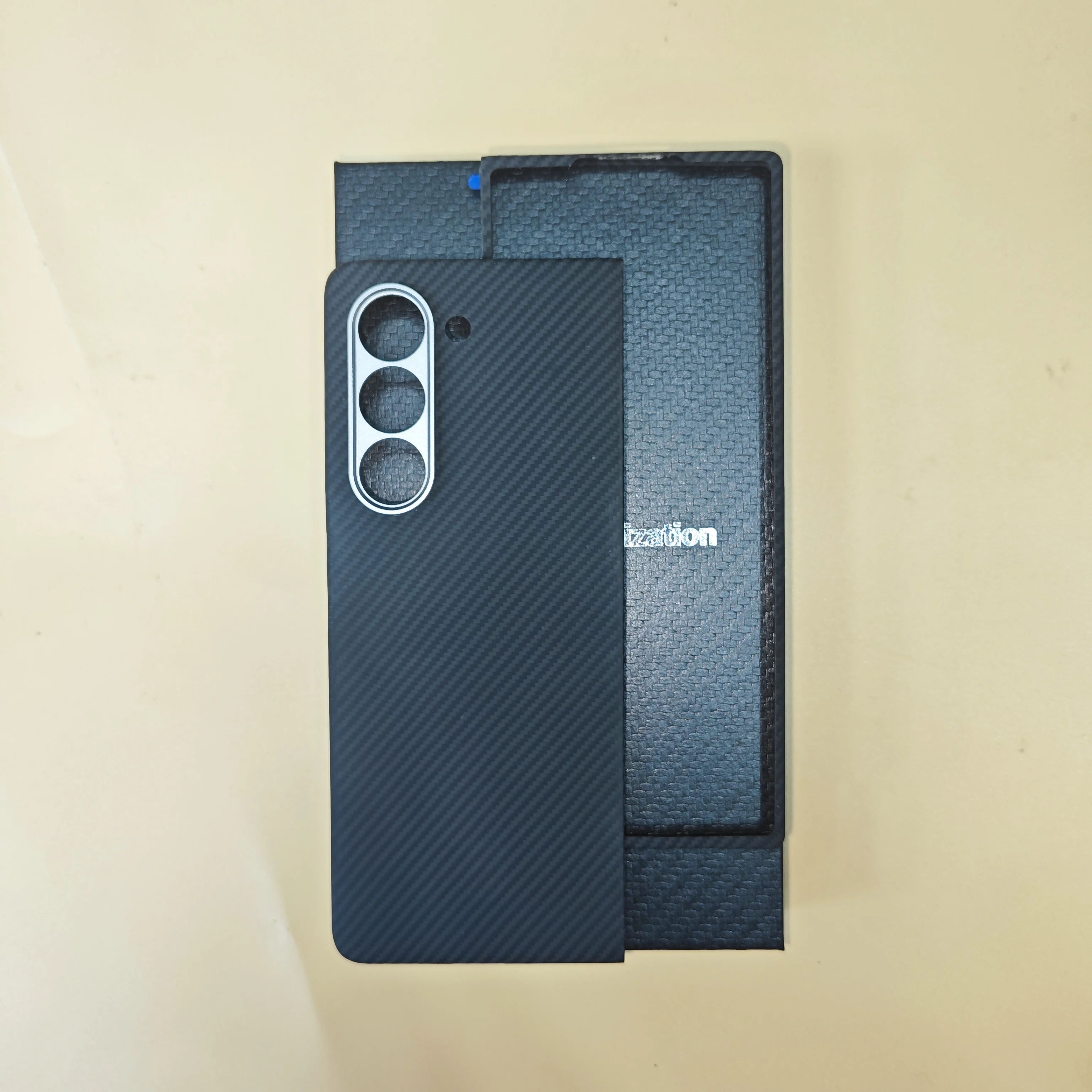 

Кевларовый чехол из арамидного углеродного волокна для Xiaomi 14, ультра геометрический, легкий, устойчивый к царапинам, матовый/антибликовый, нескользящий