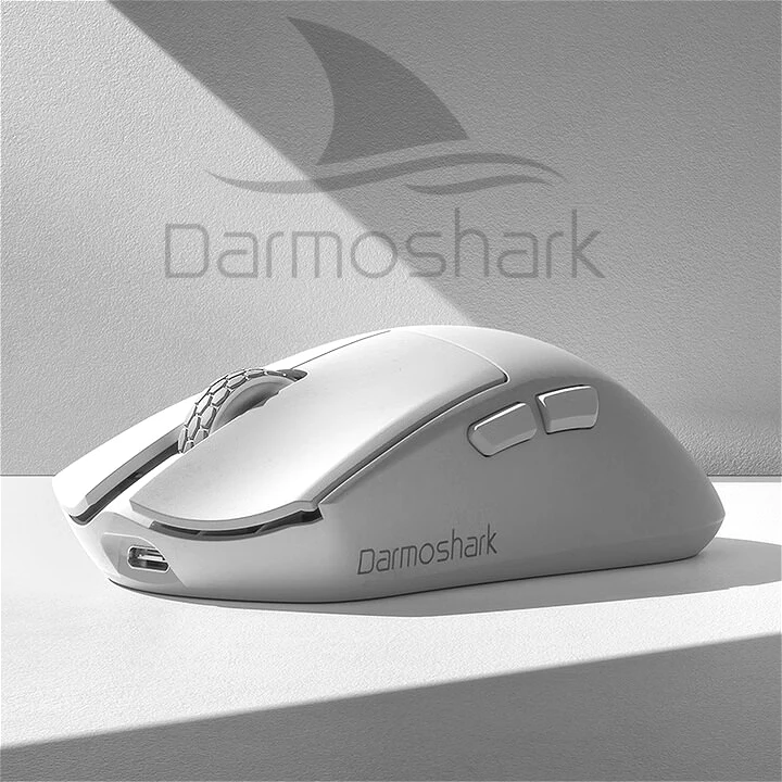 

Darmoshark M3XS/PRO Трехрежимная беспроводная игровая мышь 45 г Легкий веб-клиент Двойной привод Беспроводной дисплей 8 кГц Цифровой приемник