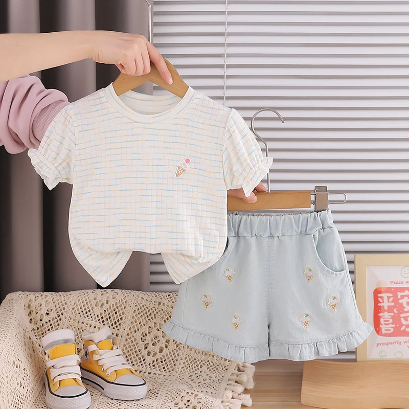 KidsGirls' Summer Ice Cream Short Sleeve Outfit, Stylish Baby Summer Clothes, Fashionable Two-Piece Set for Infants and Girls
