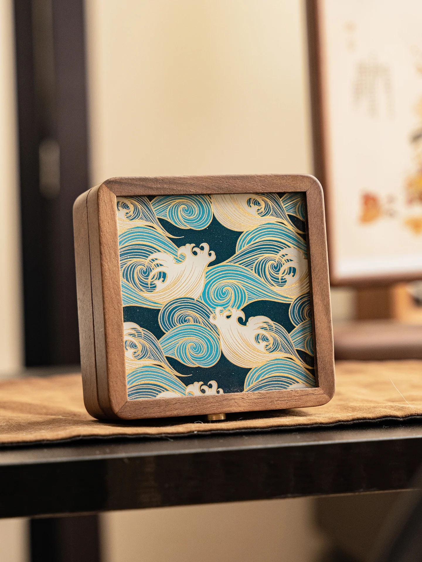 

Шкатулка для украшений Ele в китайском стиле с дизайном «Карта гор и морей», элитная, практичная, подарок на день рождения, модель 2026 года, ручная работа из дерева