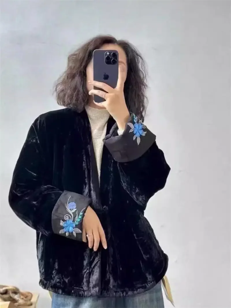 2025 Winter Thickened Chinese Style Coffee Color Velvet Embroidered Cotton Jacket For Women Fashion V-Neck Quilted Coat ZT196