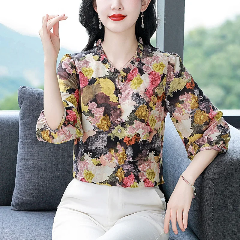 Chiffon Vintage Women's Shirt Summer Print Casual Women Blouses Loose Three Quarter Top V-neck Korean Version Clothing Sales