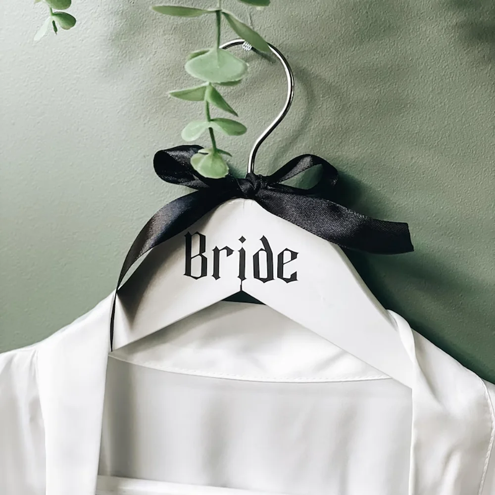 

Wedding Day Bride Hangers With ribbon bow Gothic Bachelor Party Gift Alternative Halloween Wedding Decor Bridal Robe Accessory
