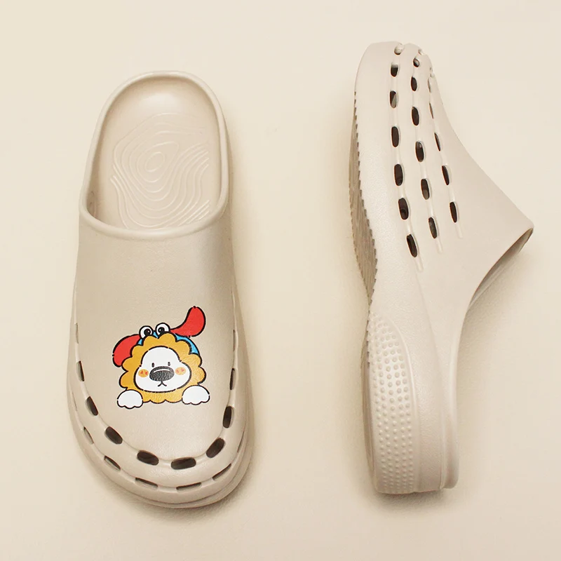 Cartoon Printed EVA Medical Nursing Shoes Men Women Flexible Breathable Doctor Footwear Surgical Scrub Shoes and Clogs X08