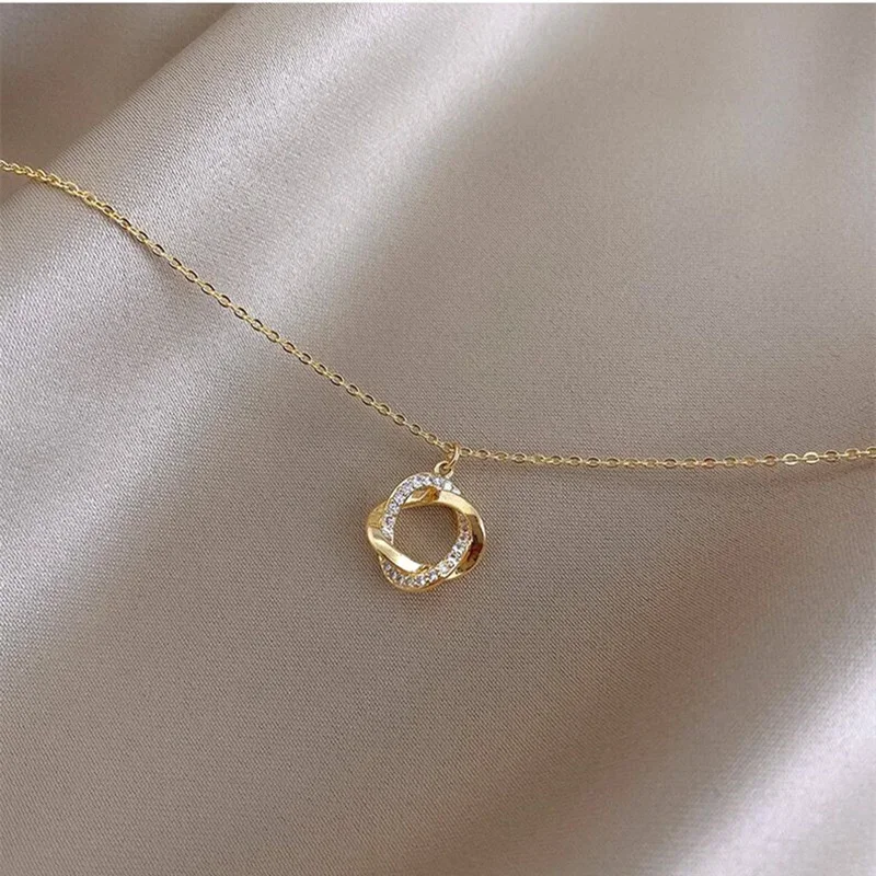 

Fashion Cross Rotating 925 Sterling Silver Pendant Chain 14k Gold Plated Necklace Gold Necklace for Women Fine Jewelry