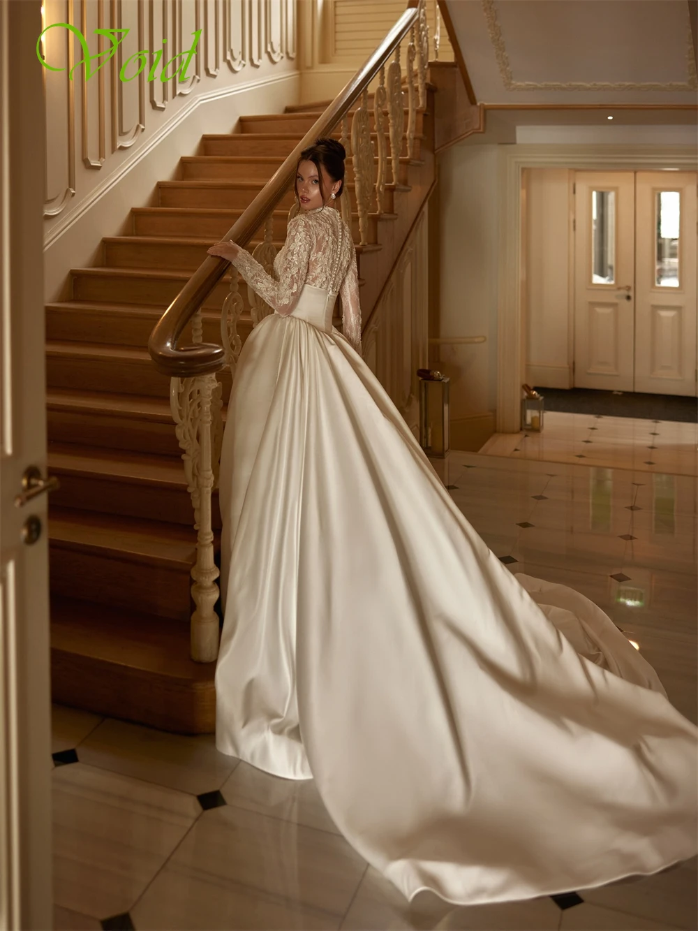 فستان زفاف مثير من الساتان الأبيض مخصص رسمي برقبة دائرية وأكمام طويلة زي العرائس ناعم على شكل حرف a ذيل شابيل فيستدو دي نوفيا #4