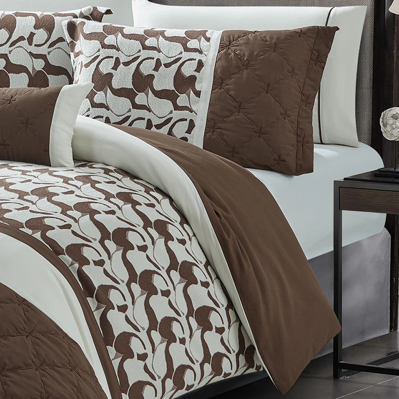 Factory Jacquard Comforter Sets 5pcs Soft Tufted Bedding Set for Home King Queen Super King Sizes Embroidered Polyester Filling