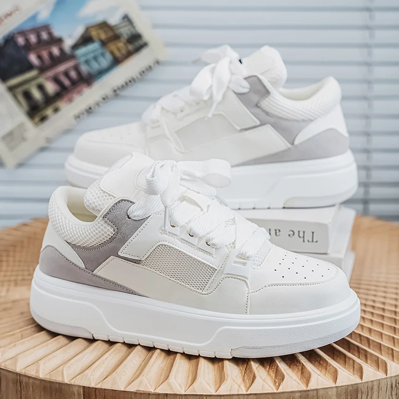 Рисунок 2 - Дышащие спортивные легкие мужские кроссовки