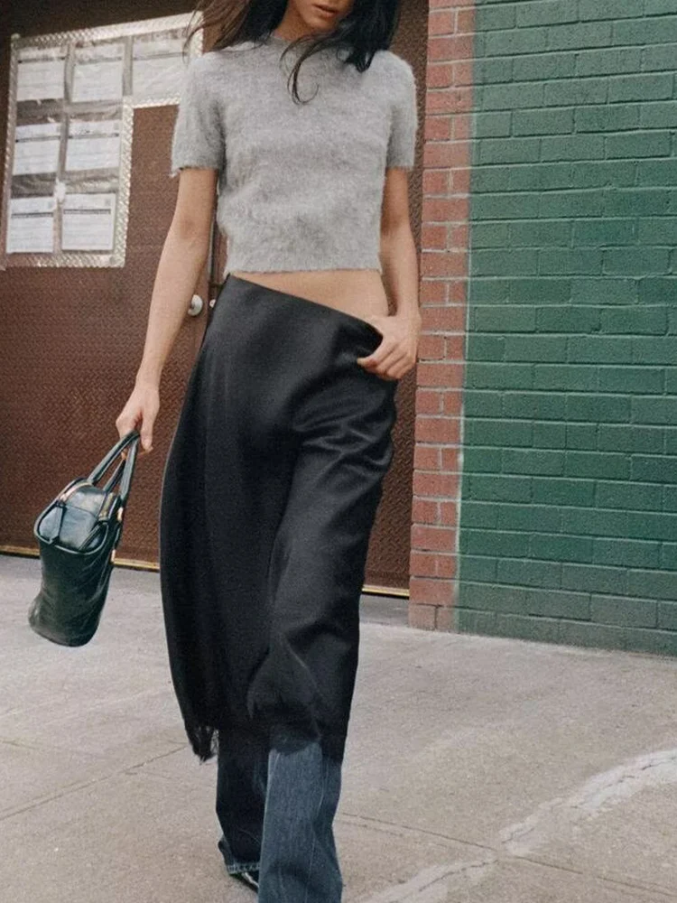 

Осенний новый модный простой женский универсальный вязаный свитер в европейском и американском стиле с круглым вырезом и короткими рукавами