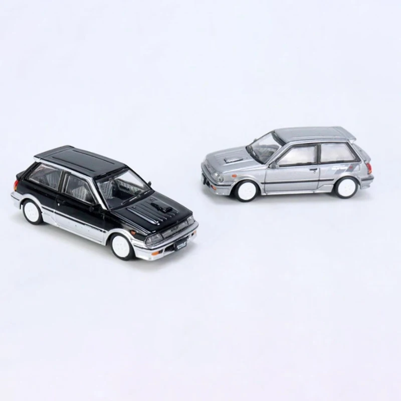 

BM 1:64 масштаб TYT Starlet Turbo EP71 1998, модель автомобиля из сплава, статическая коллекция, украшенные праздничные игрушки, сувенирный подарок