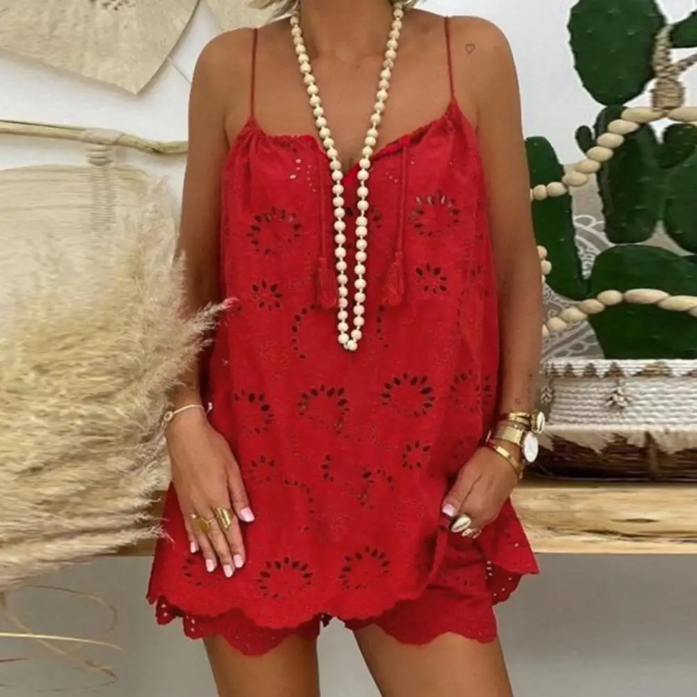 New Two Piece Sets Women Outifits Casual V-Neck Sleeveless Camis Eyelet Embroidery Tassel Top Shorts Set 2023 Fashion Women Suit