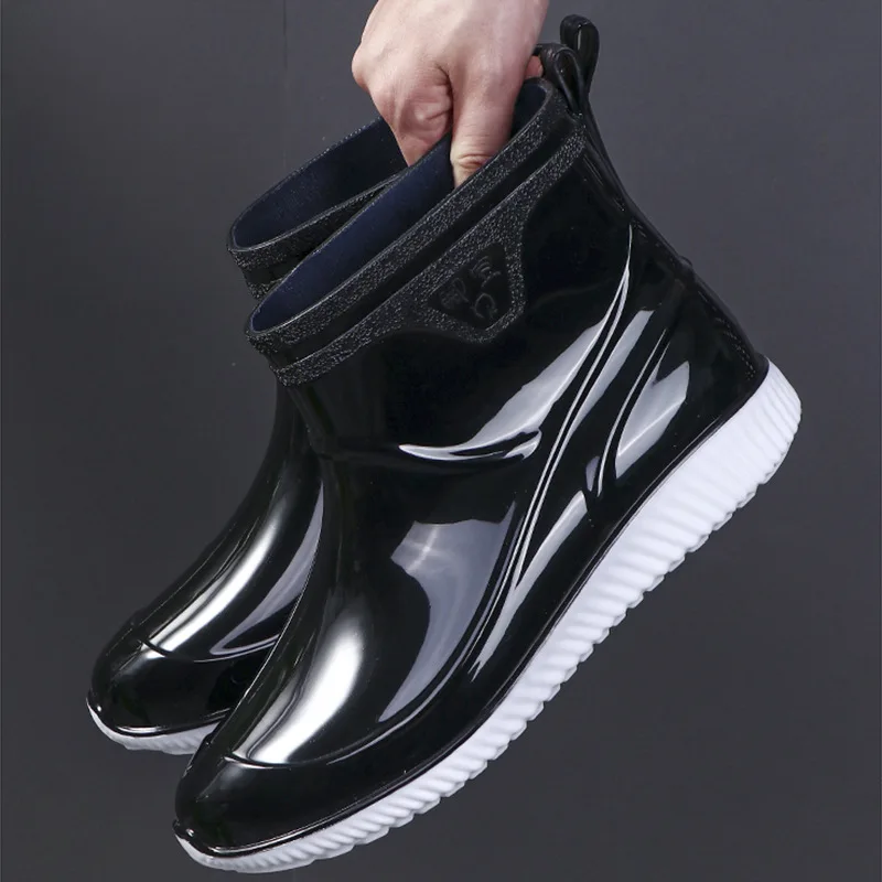 

New Fashion Men's Rain Boots Rubber Ankle Bootie Non Skid Solid Wading Shoes Male Comfortable Soft Rainy Shoes Fishing Kitchen