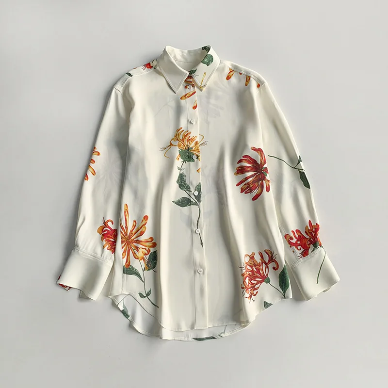

Withered Winter Floral Viscose Medium Length Shirt With Fallen Shoulders, Polo Collar, Floral Print, Loose And Comfortable Top