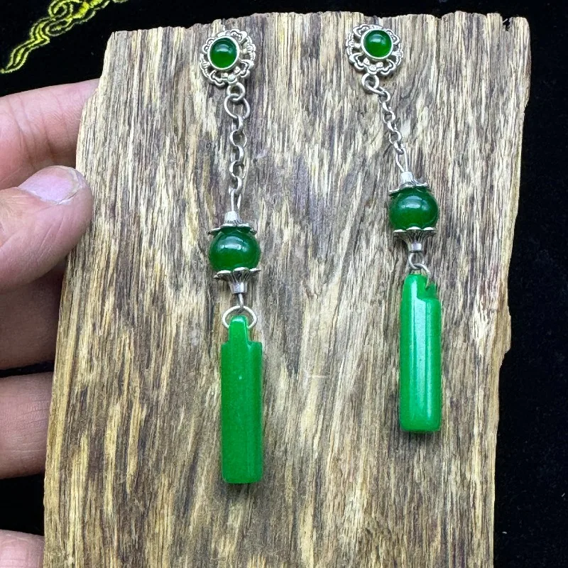 2026Vintage Old Silver‑Tone Dangle Earrings Inlaid Icy Green Chalcedony Ethnic Drop Ear Jewelry Well‑Preserved Actual Item Shown