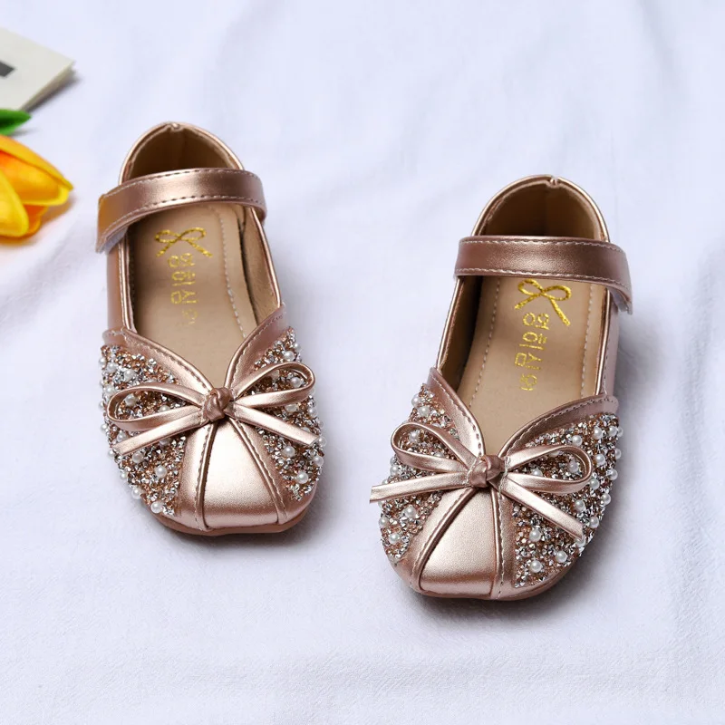 Fashion Girl Shoes Summer New Versatile Exquisite Princess Shoe Comfort Soft Sole Non Slip Leather Shoe Shiny Elegant Kid Sandal