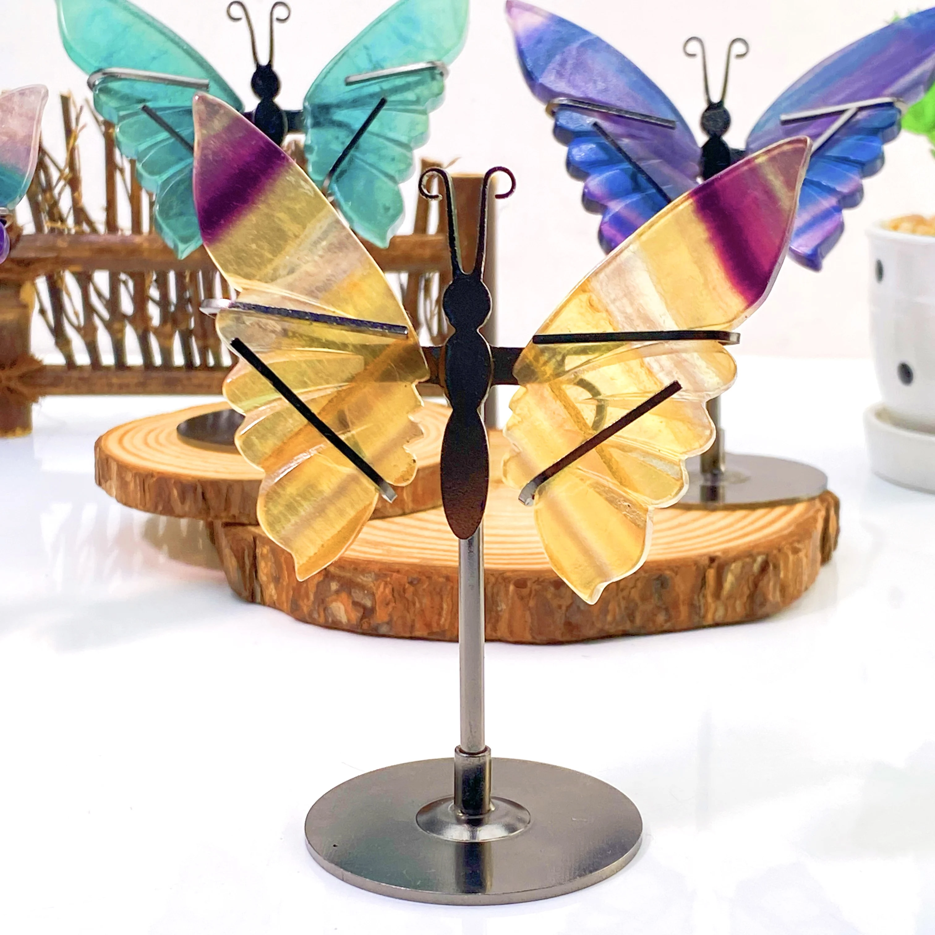 Random 1PC High Quality Fluorite Butterfly Wings Decoration Natural Crystal Raw Stone, Birthday Gift, Scene Decoration.