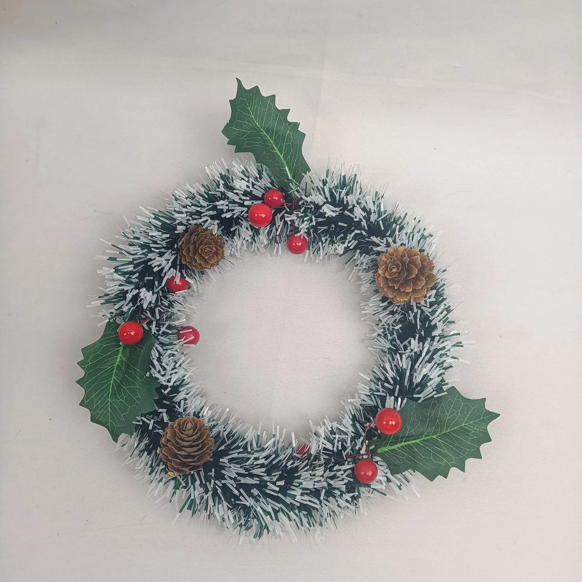 20cm Christmas Wreath Artificial Plant Green Pine Cone Christmas Decorations Hanging Wall Xmas Party Home Decor New Year Garland