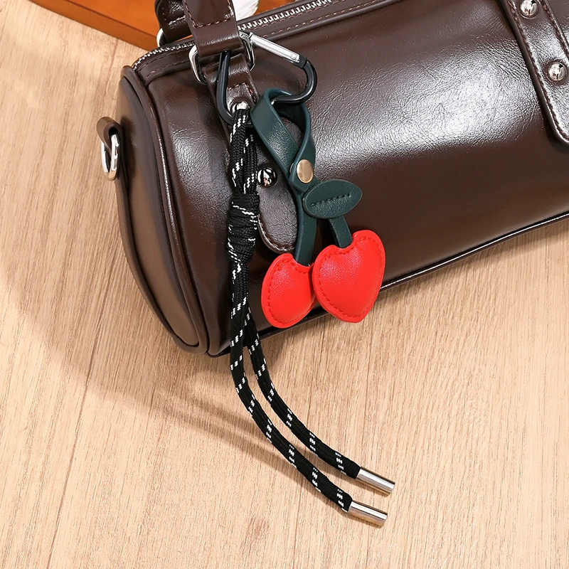 الفاخرة الجلود الكرز سلاسل المفاتيح رائعة الفاكهة قلادة سيارة كيرينغ للنساء محفظة حقيبة يد الديكور حامل المفاتيح مجوهرات هدية #2