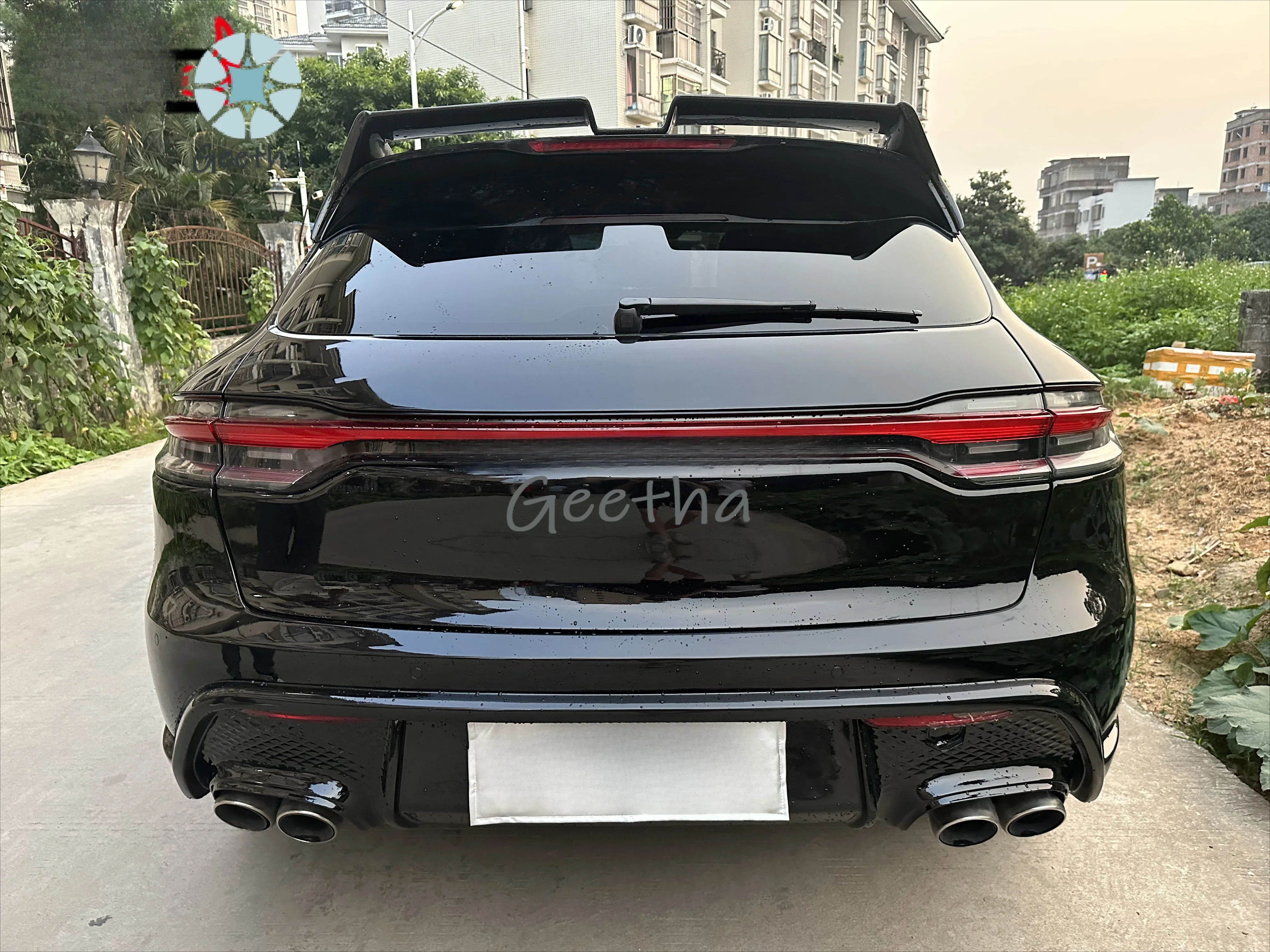 

For Porsche macan 95B.3 2014-2017 upgrade 2018-2023 macan semi-carbon fiberFront Bumper Rear Bumper Body Kit