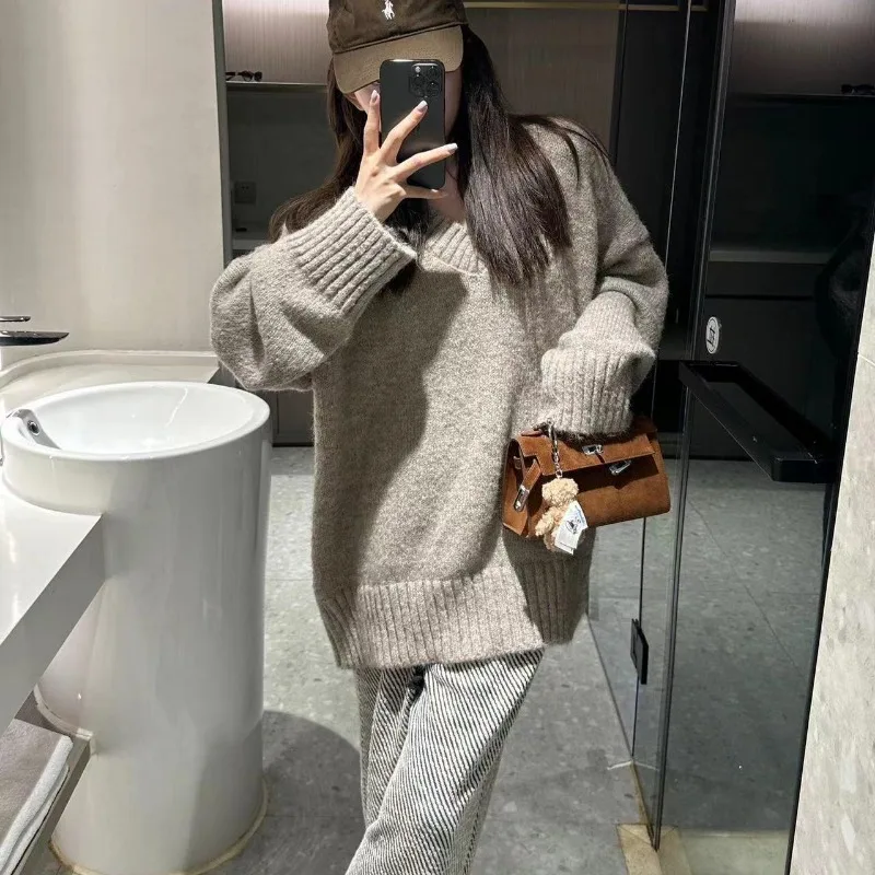

Осень-зима, серый пуловер в стиле ретро с v-образным вырезом, женский свободный свитер в ленивом стиле, высококачественный темпераментный вязаный топ в корейском стиле